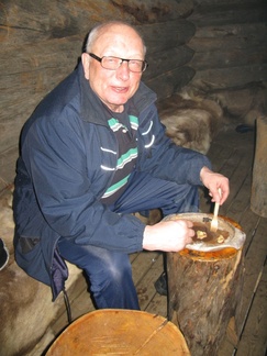 Jorma vaikkutti tyytyväiseltä.