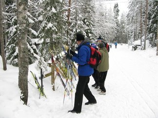 Latu-Miilussa pysähdyttiin mehulle ja pullalle