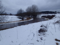 Kytäjokikin näytti jo lähes sulalta.