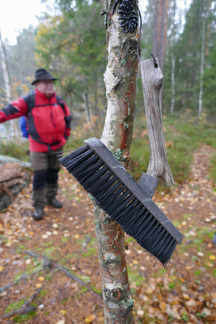 Mikä lie harjan tarkoitus, pohtii Kalevi