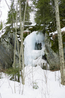 Paannejäätä Piilontien loppupäässä