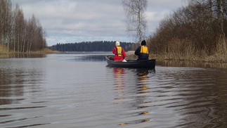 Alkumatkasta ilma oli vähän kolean oloinen. Mittarissa Hyvinkäältä startatessa oli vaivaiset kaksi lämpöastetta.