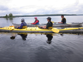 Lähdössä Repovesi-safarille.