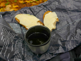 Eväät on retkellä tarpeen, olkoonkin sitten vaikka vähäiset