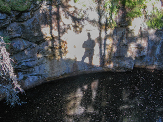 Vanhan kaivosmiehen haamu saattaa joskus näyttäytyä retkeilijöillekkin...