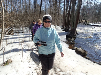 Aurinkoinen sää nosti hymyn kareen useimpien kasvoille.