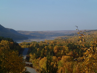 Päätimme retkiviikkomme Tenon maisemiin.
