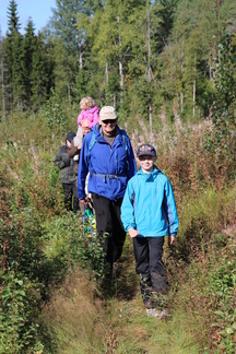 Palailimme kohti leiriä.