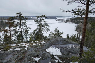 Näkymä Jaanankalliolta Kytäjoen suuntaan