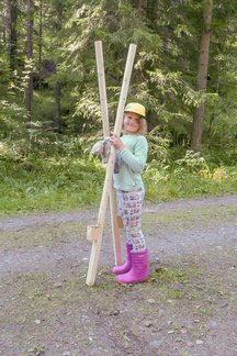 Vielä testatiin puujalkoja