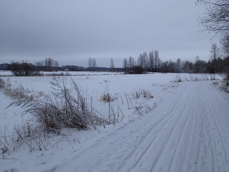 Koneen torni näkyy, enää ei siis ole pitkä matka.