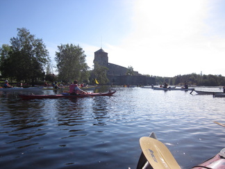 Tässä odotellaan lähtöä Savonlinnassa.