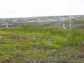 Sääasema tunturin rinteessä