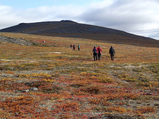 Tällä kertaa tähtäimessä oli Ahkovarrin kierto myötäpäivään.