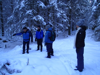 Karhulammen risteyksessä pidettiin taukoa.