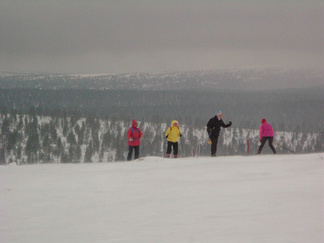 Loppujoukkokin saavutti ladun korkeimman kohdan!