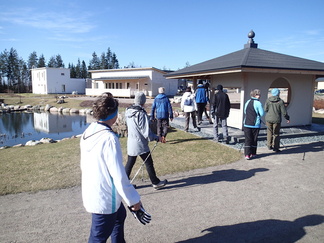 Alueen puistossa päästiin istumaankin.