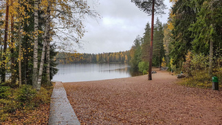 Usmin uimarannalla
