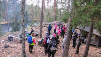 Kaksoslammen laavulla